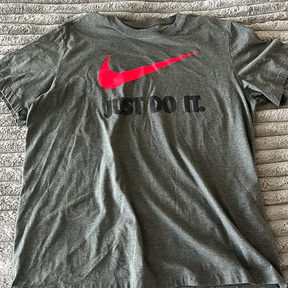 Nike T-Shirt